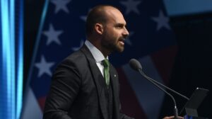 eduardo-bolsonaro-1-scaled.jpg