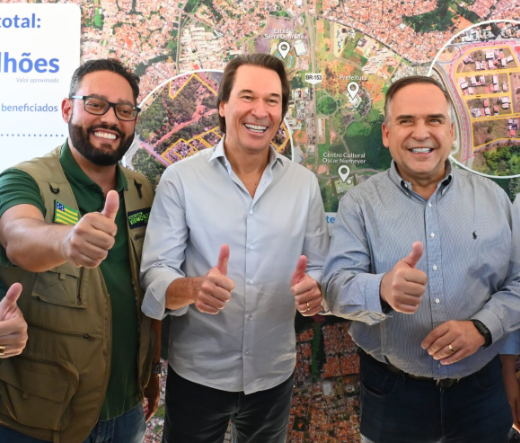 Sandro Mabel comemora avanço de Goiânia na cobertura de saneamento básico com expansão do esgotamento sanitário na Vila Alto da Glória