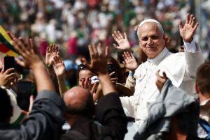2025-08-03t091108z-966278649-rc2lzfaarrv9-rtrmadp-3-pope-leo-youth.jpg