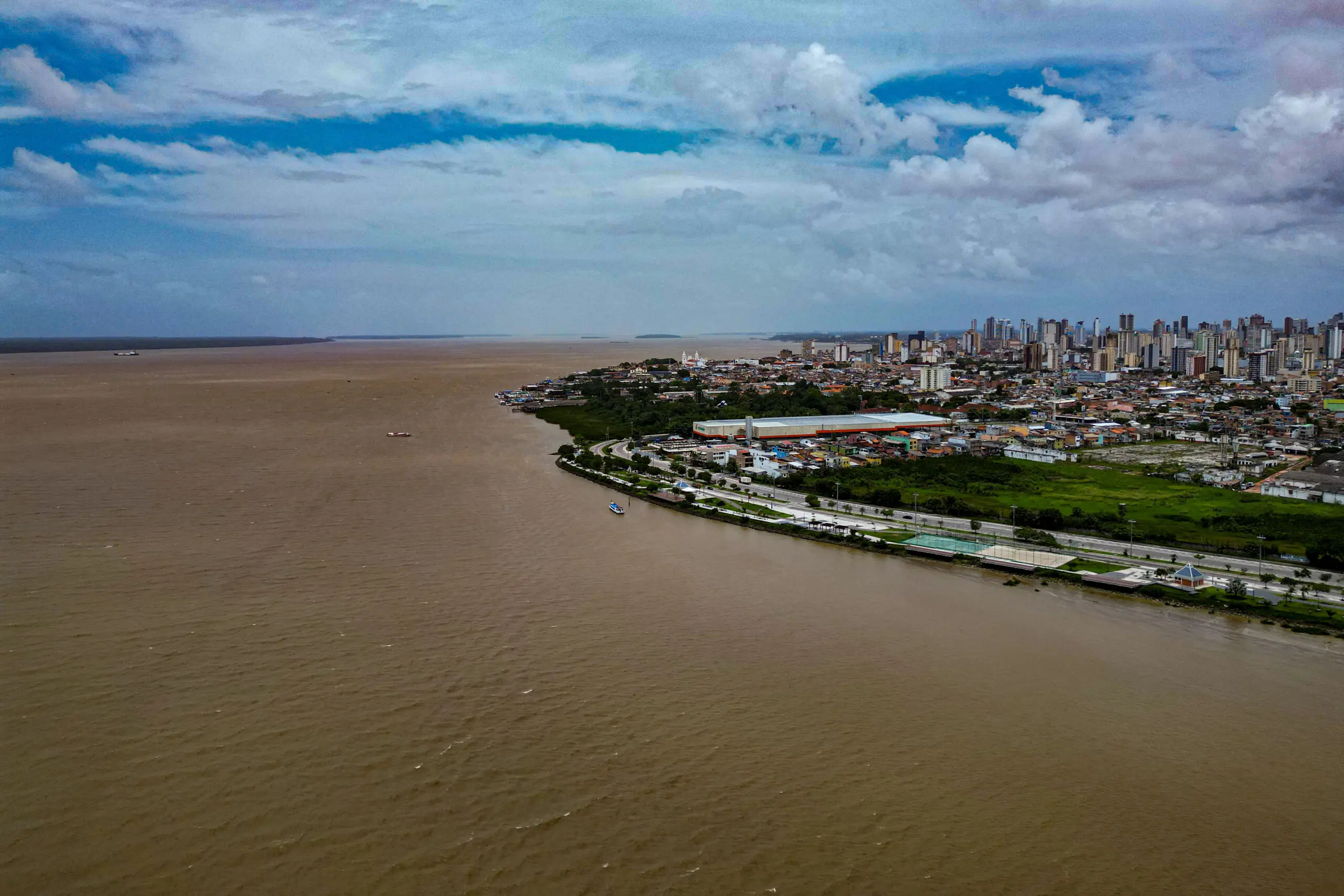 Barcos da Previdência serão usados como alojamento na COP 30