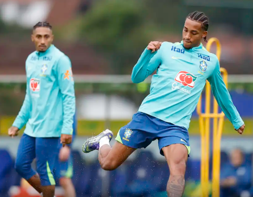 Brasil enfrenta Bolívia em seu último compromisso pelas Eliminatórias