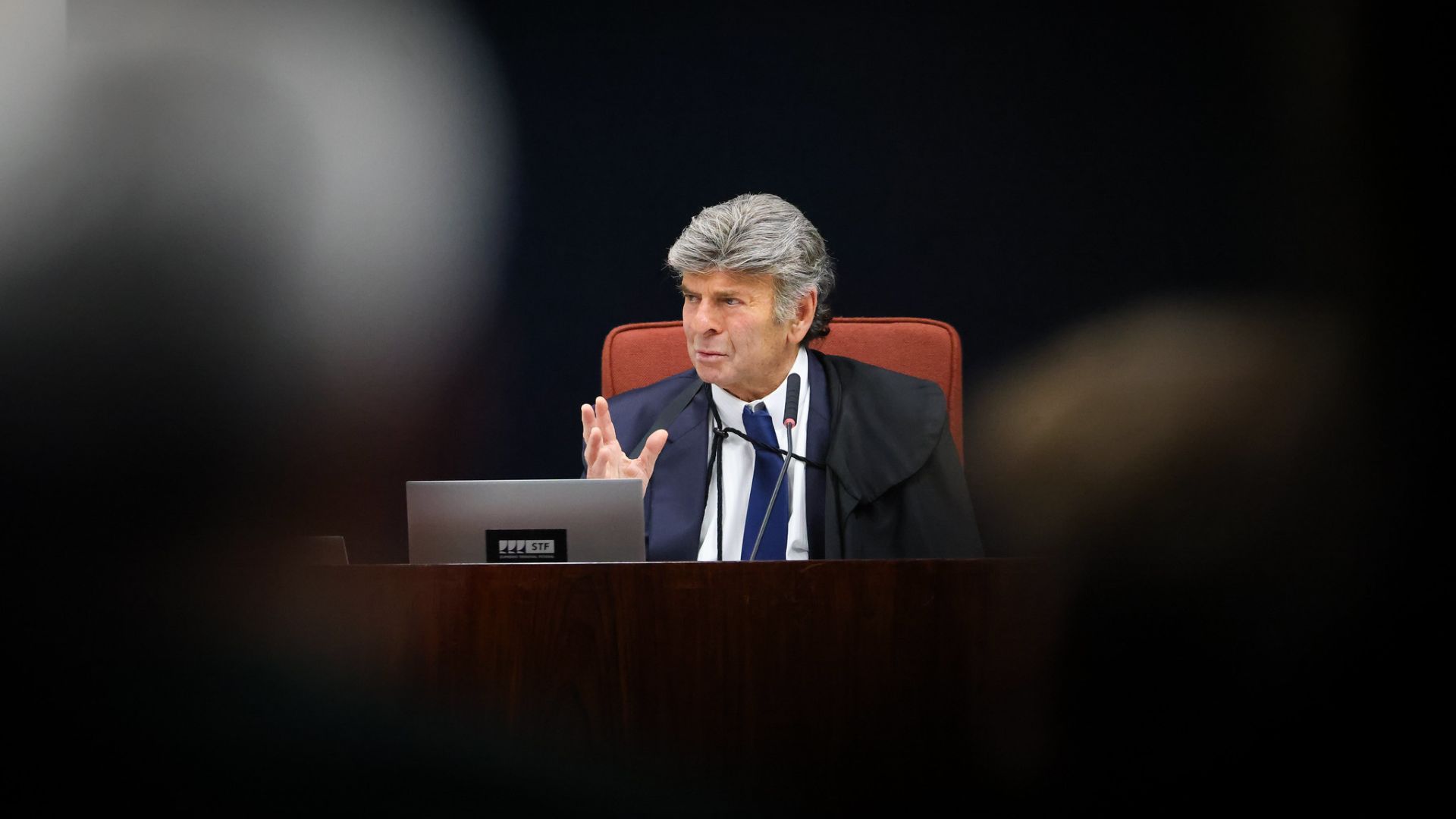 Fux rejeita organização criminosa em denúncia contra Bolsonaro