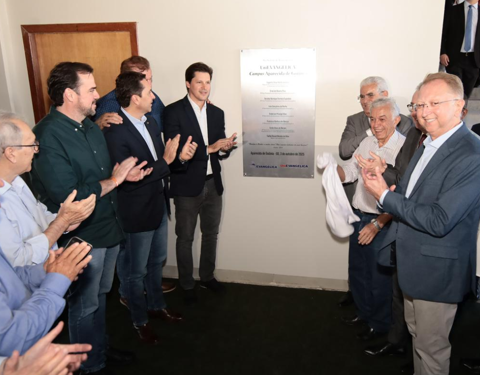 Prefeito Vilela anuncia duplicação de avenida em inauguração da UniEVANGÉLICA em Aparecida