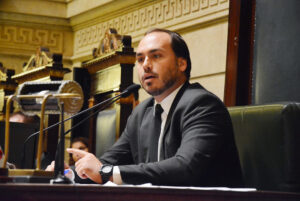 Carlos-Bolsonaro-02.jpg