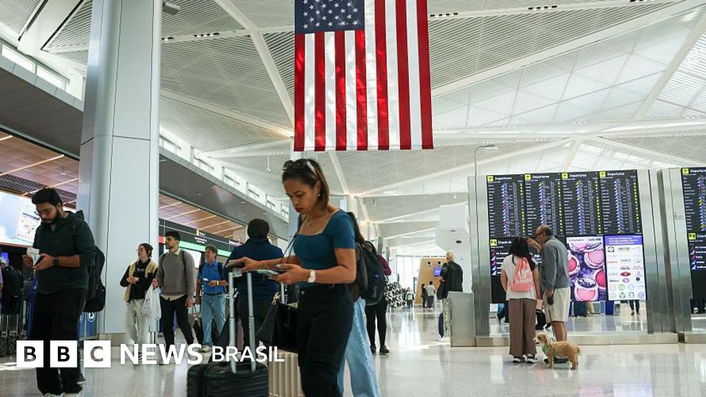 Visto para os EUA: o que muda com ofensiva de Trump para reduzir imigração legal