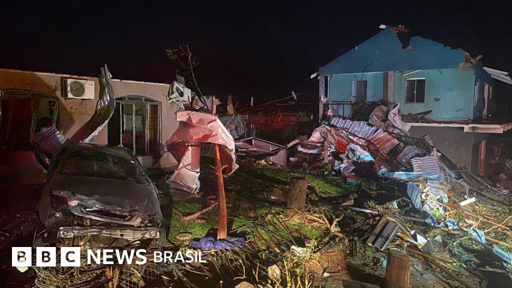 Tornado destrói cerca de 80% de cidade e deixa 4 mortos no Paraná; o que se sabe