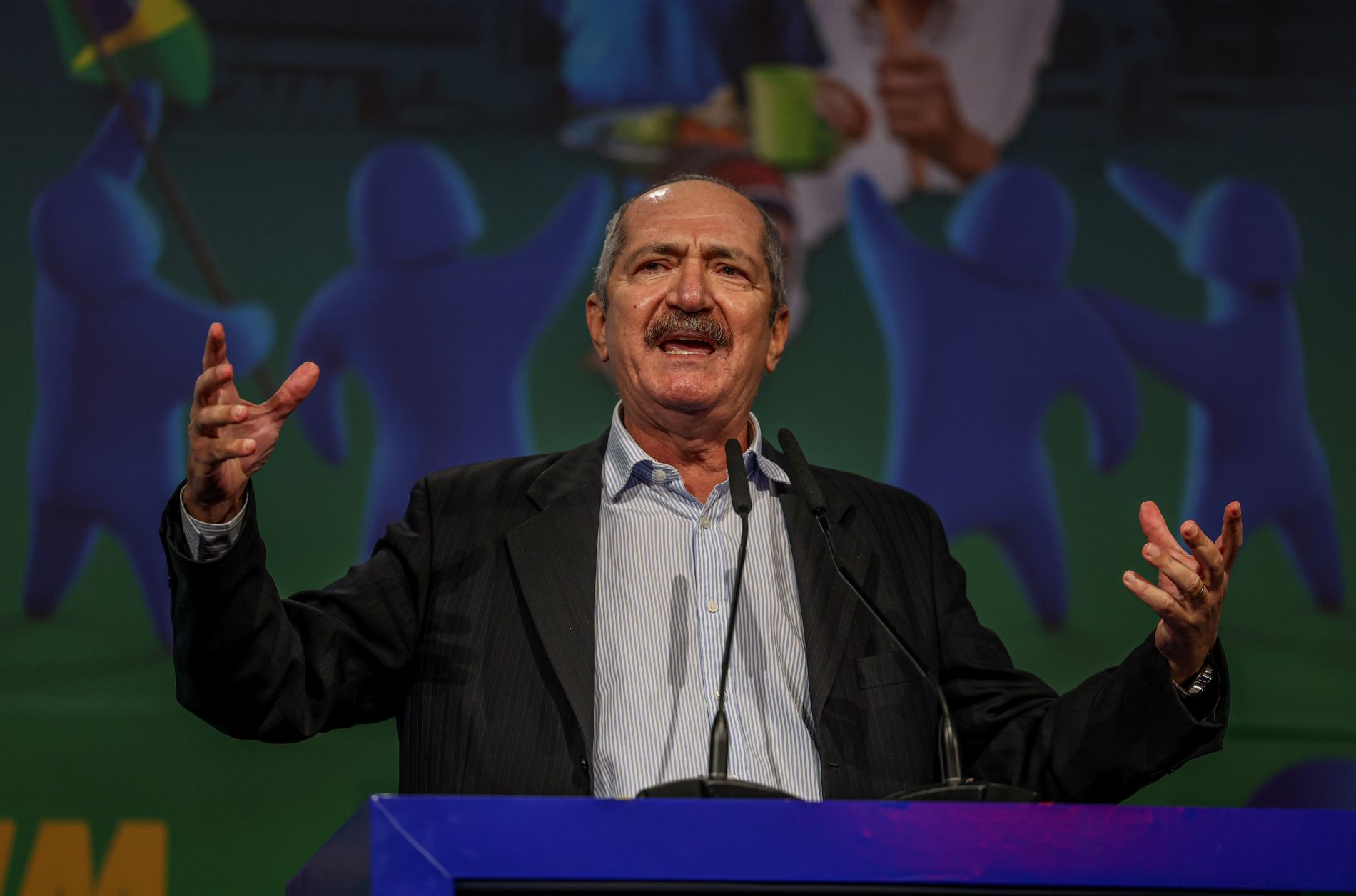 Candidaturas avulas brigam por voto conservador em 2026