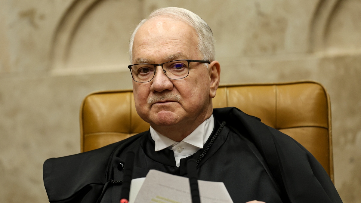 OAB renova pedido do fim do inquérito das fake news a Fachin